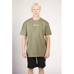 T-shirt over size