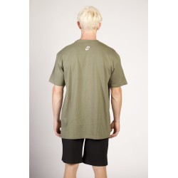 T-shirt über Größe